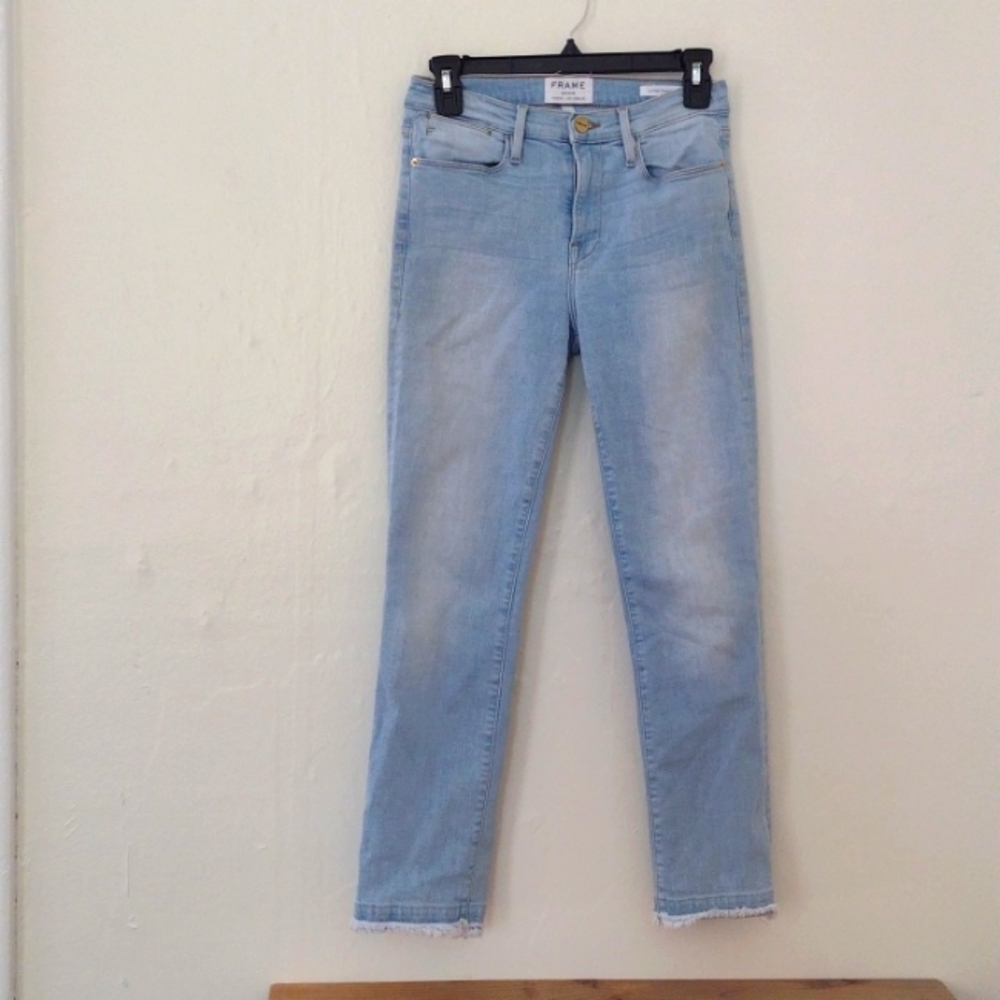 Frame Denim Le High Straight Ankle Jean in Alcott Size 27
